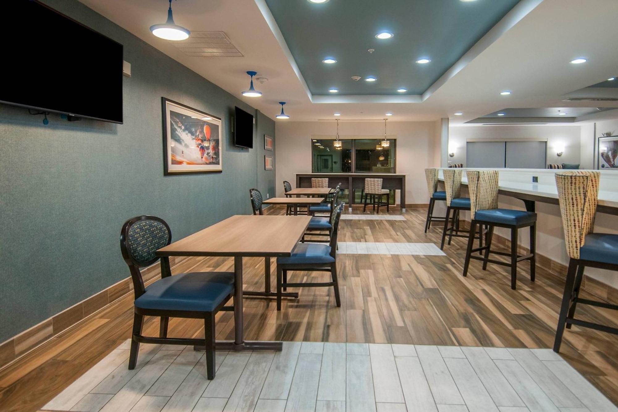 Towneplace Suites By Marriott Vidalia Riverfront Exterior foto